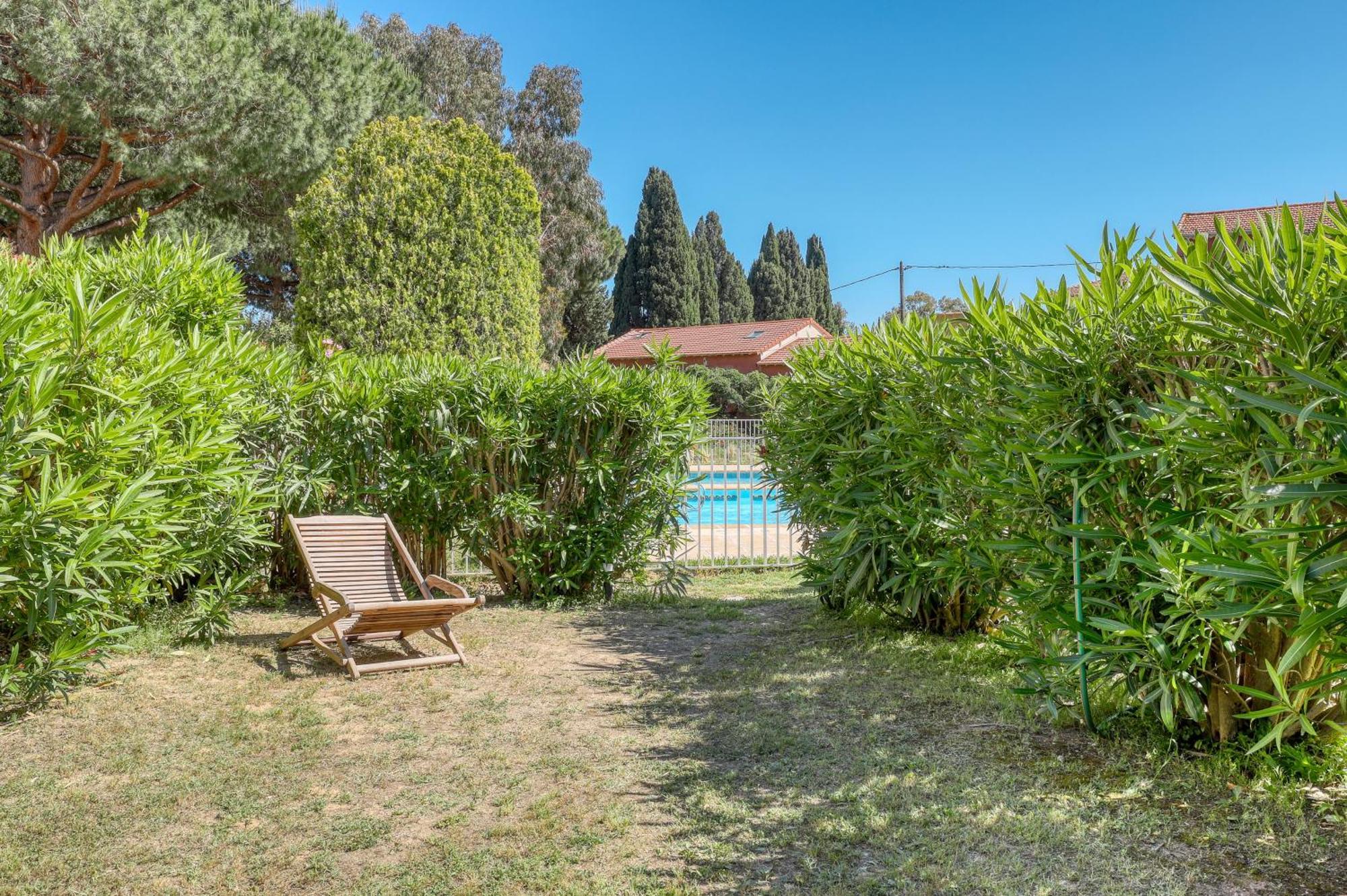 Magnificent Newly Renovated Close To Beach & Swimming Pool Le Lavandou Exterior foto