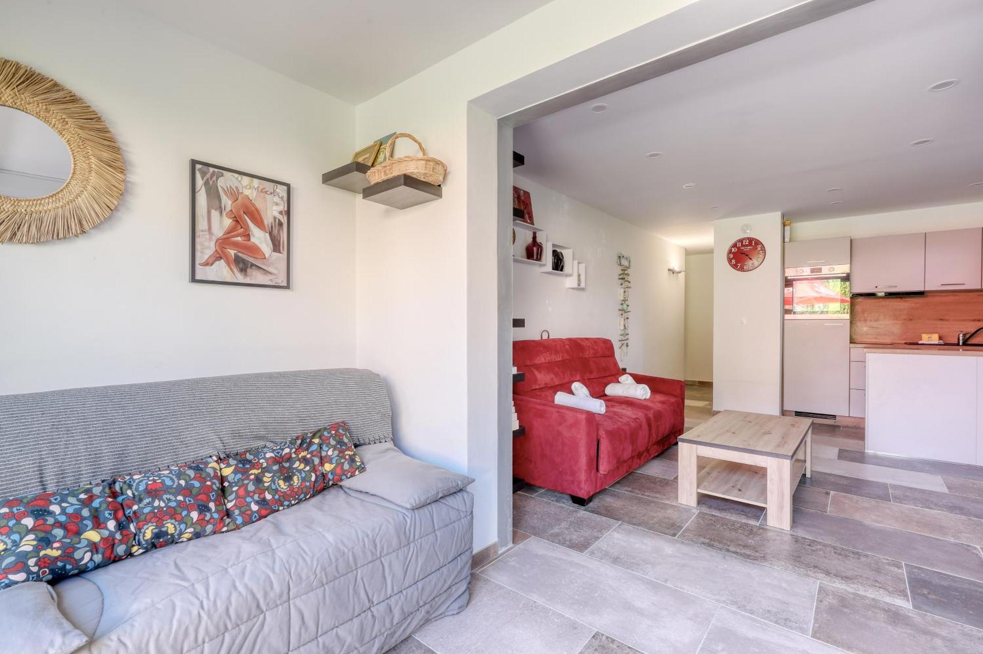 Magnificent Newly Renovated Close To Beach & Swimming Pool Le Lavandou Exterior foto