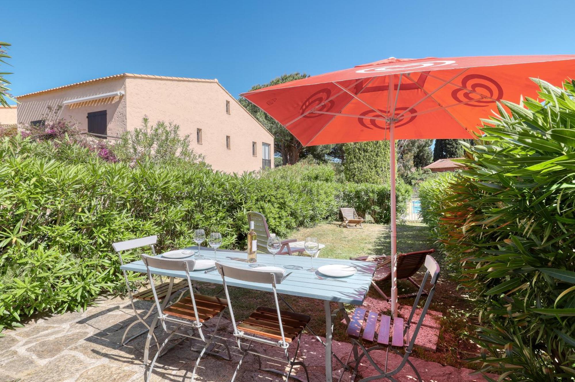 Magnificent Newly Renovated Close To Beach & Swimming Pool Le Lavandou Exterior foto